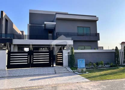 1 KANAL Just Like Brand New Stylish Designer Bungalow In Phase 7 (REASONABLE PRICE)