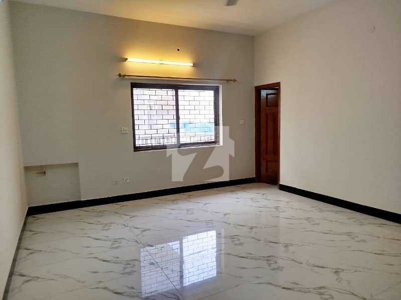Upper Portion For Rent In F-11 Upper Portion For Rent In F-11