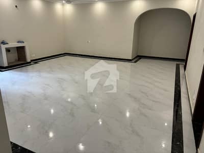 Spacious House Is Available For rent In Ideal Location Of Garden Town - Abu Bakar Block
