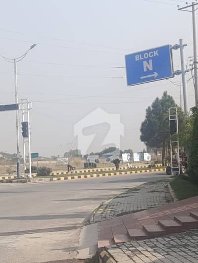 نیو سٹی - بلاک این نیو سٹی,واہ میں 1 کنال رہائشی پلاٹ 1.55 کروڑ میں برائے فروخت۔