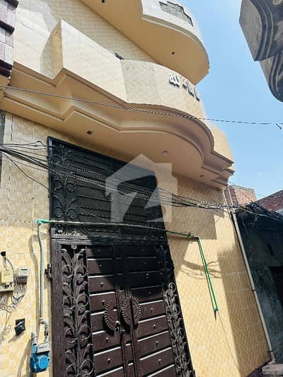 Beautifully Tiled 2-Storey House With Modern Front Elevation For Sale