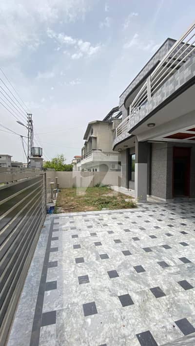 1 Kanal Used House Available For Sale In Police Foundation 09 Islamabad