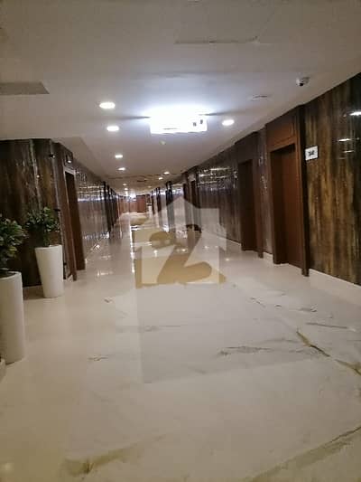 ورلڈ ٹریڈ سینٹر ڈی ایچ اے ڈیفینس فیز 2,ڈی ایچ اے ڈیفینس,اسلام آباد میں 5 مرلہ دفتر 2.3 کروڑ میں برائے فروخت۔