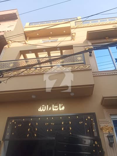 سبزہ زار سکیم ۔ بلاک پی سبزہ زار سکیم,لاہور میں 4 کمروں کا 5 مرلہ مکان 3.03 کروڑ میں برائے فروخت۔