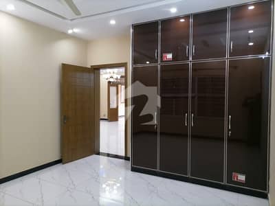 Stunning and affordable Upper Portion available for rent in Bahria Town Phase 6