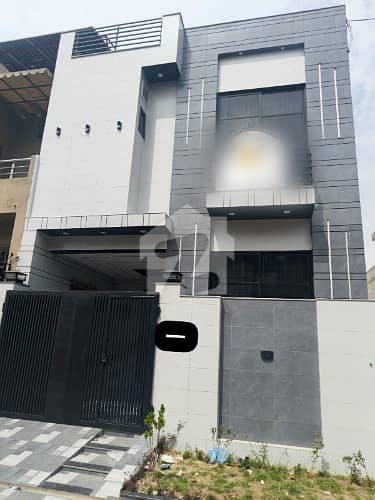 3.5 Marla Beautiful House For Sale In Hot Location 3.5 Marla Beautiful House For Sale In Hot Location