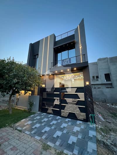 05 Marla Ultra Modern House Available For Sale At Prime Location