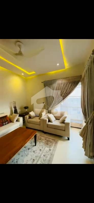 B 17 F Block 5Marla double unit house For sale