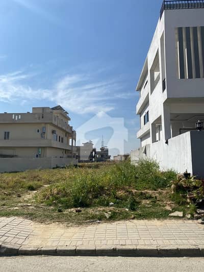 Taj Residencia 10 Marla Gardenia Block Plot For Sale