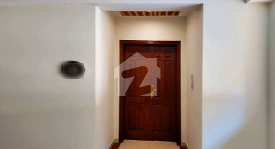 Reasonably-Priced 10 Marla Flat In Askari 11 - Sector B, Lahore Is Available As Of Now