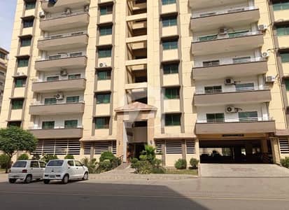 10 Marla Flat For sale In The Perfect Location Of Askari 11 - Sector B