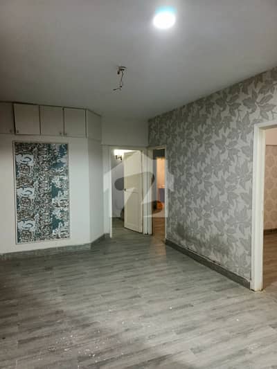 2 Bed Dd Apartment With Lift + Car Parking For Rent