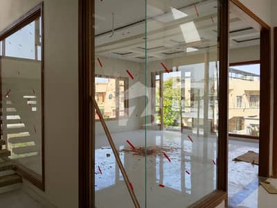 ڈی او ایچ ایس فیز 1 ملیر کنٹونمنٹ,کینٹ,کراچی میں 8 کمروں کا 1 کنال مکان 18.0 کروڑ میں برائے فروخت۔