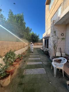 Prime Location 2700 Square Feet Flat For sale In Sea View Apartments Sea View Apartments In Only Rs. 80000000