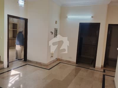 10 Marla UPPER Portion For Rent In Bahria Town Phase 4