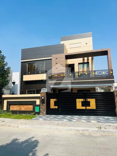 10 Marla Modern House | Solid Construction | Ready To Move For Sale At Bahria Orchard Lahore 10 Marla Modern House | Solid Construction | Ready To Move For Sale At Bahria Orchard Lahore