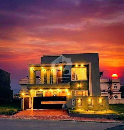 10 Marla Solid Construction House Avilable For Sale