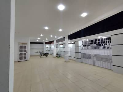 Luxury 400 Sq Yard Dual-Level Residence Prime Gulshan-e-Iqbal 13D-2 For Rent