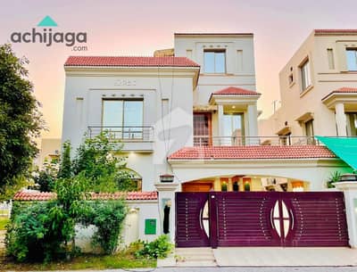 10 Marla House For Sale In Jasmine Block Bahria Town Lahore