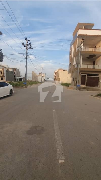 پنجابی سوداگر سوسائٹی فیز 2 سکیم 33 - سیکٹر 50,سکیم 33,کراچی میں 5 مرلہ رہائشی پلاٹ 1.65 کروڑ میں برائے فروخت۔