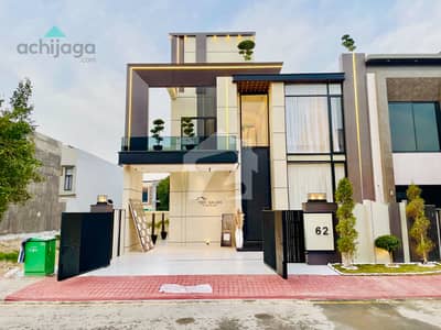 10 Marla House For Sale In Ghaznavi Block Bahria Town Lahore