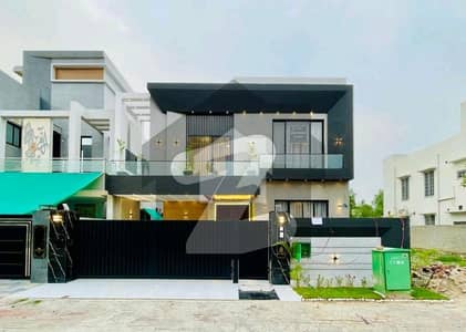 10 Marla House For Sale In Ghaznavi Block Bahria Town Lahore