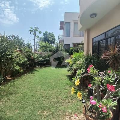 ڈی ایچ اے فیز 6 ڈی ایچ اے ڈیفینس,کراچی میں 3 کمروں کا 1 کنال مکان 11.25 کروڑ میں برائے فروخت۔ ڈی ایچ اے فیز 6 ڈی ایچ اے ڈیفینس,کراچی میں 3 کمروں کا 1 کنال مکان 11.25 کروڑ میں برائے فروخت۔