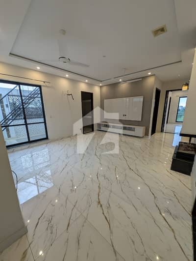 Flat For Rent Bernd New 4 Bedroom Tv Drawing Room Servant Quarter Tile Floor