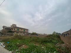 Plot Ready For Possession On Abbasi Road