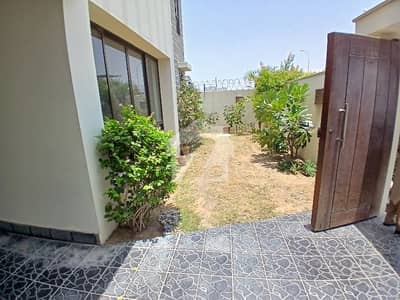 ڈی ایچ اے فیز 8 ڈی ایچ اے ڈیفینس,کراچی میں 5 کمروں کا 1 کنال مکان 6.0 لاکھ میں کرایہ پر دستیاب ہے۔ ڈی ایچ اے فیز 8 ڈی ایچ اے ڈیفینس,کراچی میں 5 کمروں کا 1 کنال مکان 6.0 لاکھ میں کرایہ پر دستیاب ہے۔