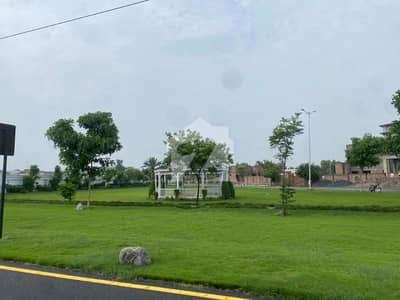 Hot Deal 12 Marla Corner Plot In Divine Enclave