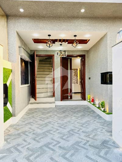 5 Marla Portion For Rent Central Park Housing Scheme Lahore