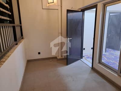 Flat For Sale Paramount 5th Floor Corner 2 Bed DD tiles flooring full west open  1000 square feet Lease flat parking  1 caror 45 Lac*Code(16590)*