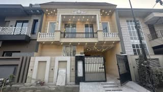 4 Marla Brand New House For Sale In Eden Executive Canal Road