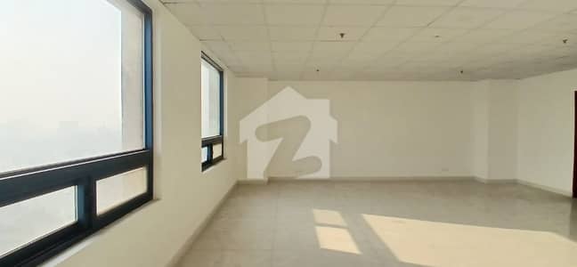 Exceptional Spaces Available Office 690 Square Feet For Rent In Main Boulevard Gulberg!