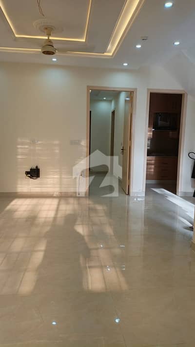 5 MARLA WELL-MAINTAINED HOUSE AVAILABLE FOR RENT DHA PHASE XI RAHBAR, LAHORE