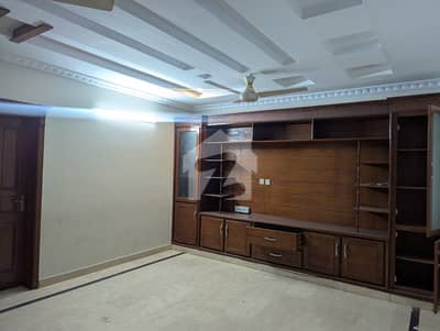 9 Marla Ground Portion For Rent