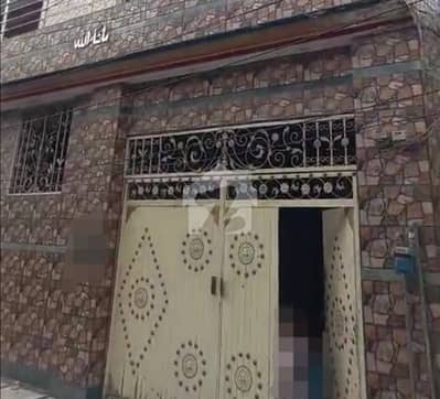 غالب مارکیٹ گلبرگ,لاہور میں 5 کمروں کا 10 مرلہ مکان 5.5 کروڑ میں برائے فروخت۔