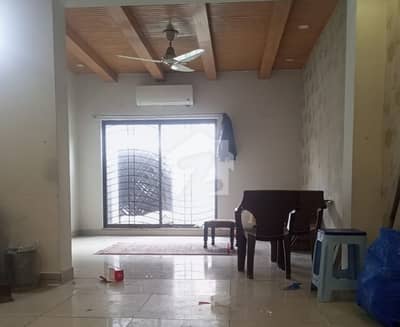 Canal Park House Sized 6 Marla For Rent