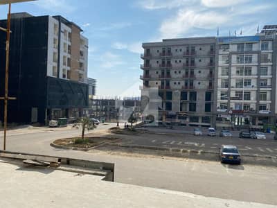 ٹاپ سٹی 1 اسلام آباد میں 2 کمروں کا 4 مرلہ فلیٹ 1.28 کروڑ میں برائے فروخت۔