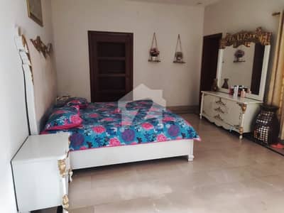 1 Kanal Upper Portion Available For Rent