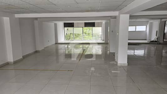 Modern Glass-Partitioned Office Space | 3800 Sq. Feet | Lift Installed | Prime Location Modern Glass-Partitioned Office Space | 3800 Sq. Feet | Lift Installed | Prime Location