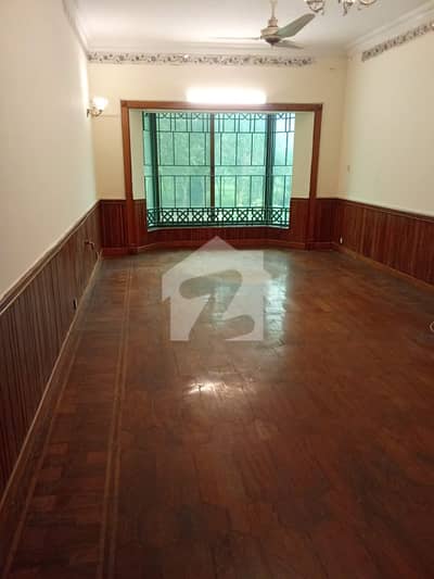 Ultra-Prime 5 Kanal House For Sale In F-6 Islamabad Sun Facing Rare Investment Opportunity