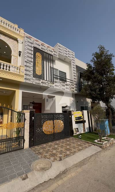 نیو میٹرو سٹی جی ٹی روڈ,سرائے عالمگیر میں 3 کمروں کا 3 مرلہ مکان 95.0 لاکھ میں برائے فروخت۔
