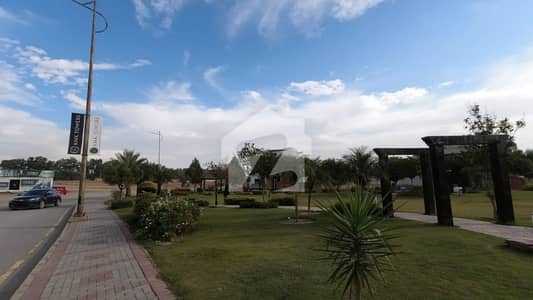 Buy A PRIME LOCATION Residential Plot Of 5 Marla In Mumtaz City - Ravi Block