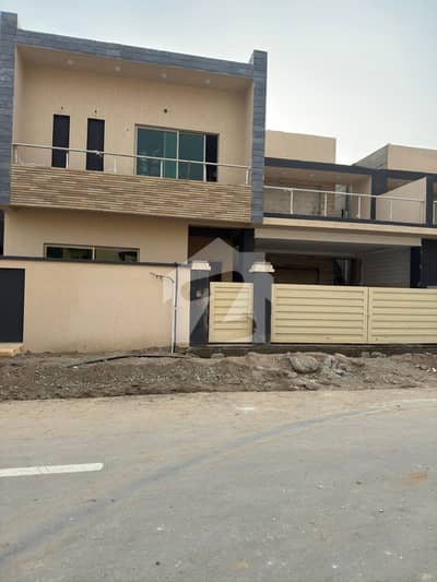 300 Yard Double Storey House For Sale 5 Bed DD Askari 6 Main Super Highway