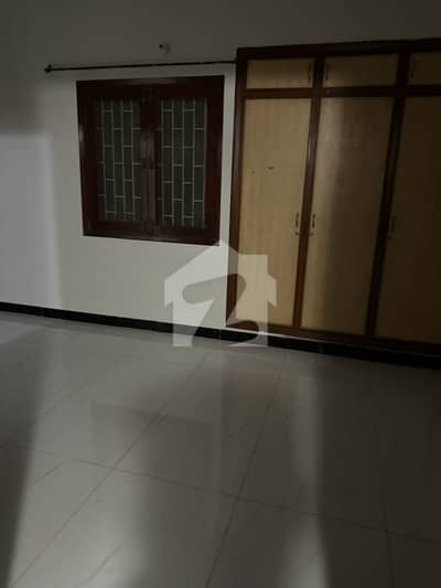 Lower Portion 3 Bed With Attached Bath