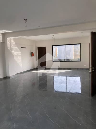Prime Location Office Of 1020 Square Feet In Zulfiqar Commercial Area Is Available