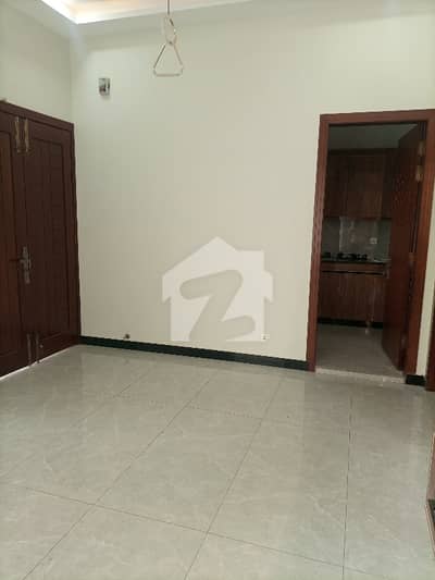House For Rent For Company Officers