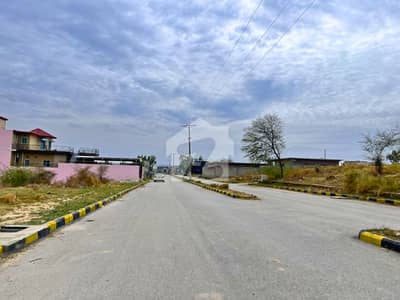 سی ۔ 18 اسلام آباد میں 8 مرلہ رہائشی پلاٹ 34.0 لاکھ میں برائے فروخت۔